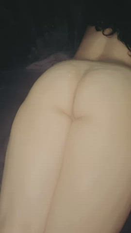 Cum on my ass boys : video clip