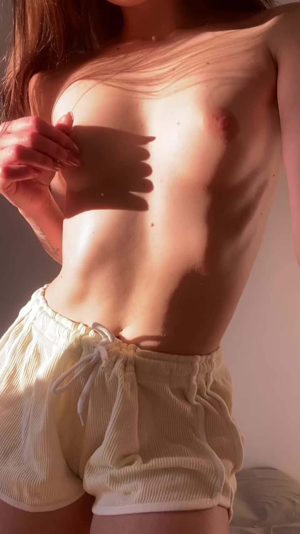 I'm in such a playful mood today : video clip