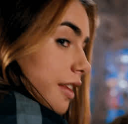 Friend’s sister didn’t mind the “accidental” butt grab… [Lily Collins] : video clip