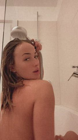 do you want sing with me in shower? : video clip