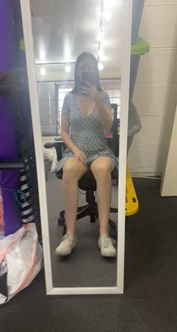 Having some fun in the back office at work : video clip