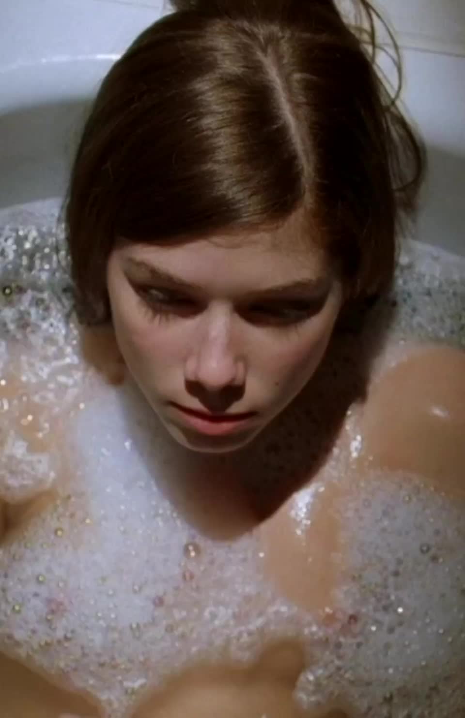 Nikki Sanderson : video clip