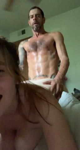 Make me bounce, Daddy! : video clip