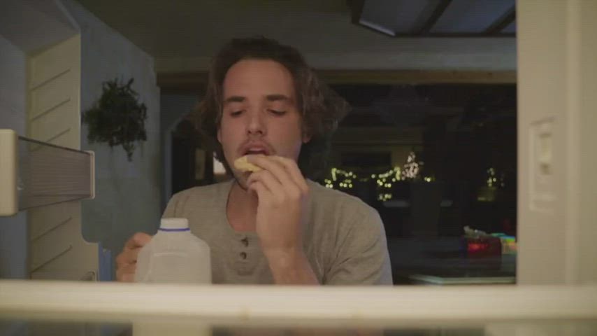 Mom teaches me a lesson for stealing her cookies : video clip