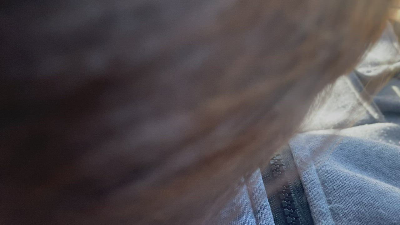 Sucking Me Off In The Car Wish We Had A Big Titty Gf To Help : video clip
