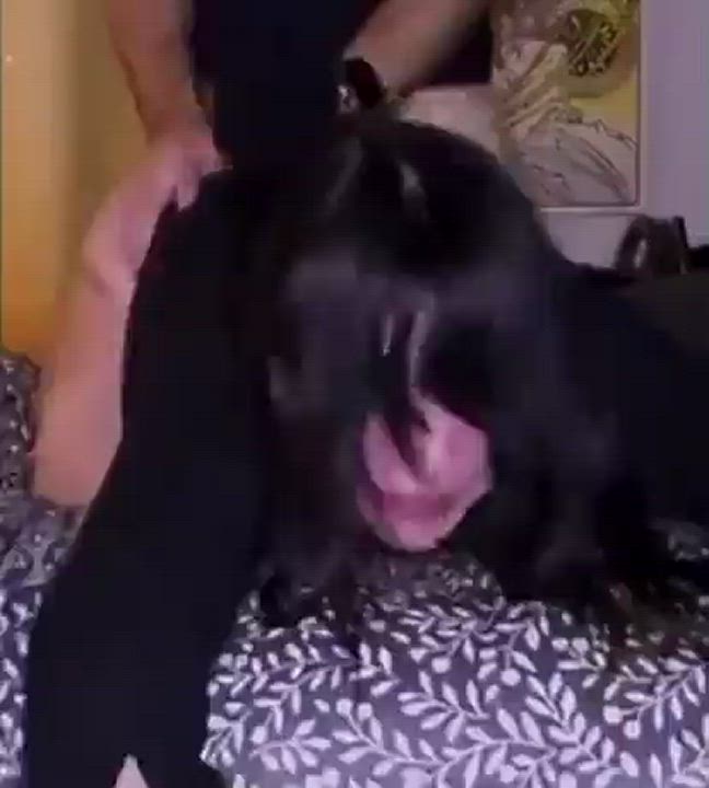 Goth girl begs and screams : video clip