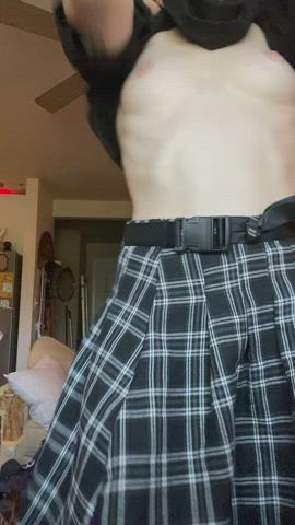 Can I make you cum on my titties?🙈 : video clip