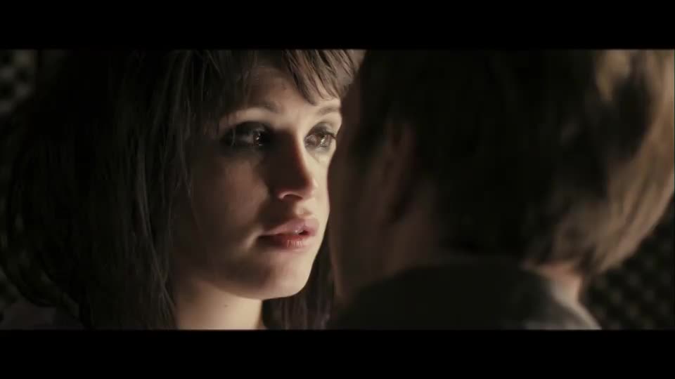 Gemma Arterton's nipples getting erect while shooting an intimate scene : video clip