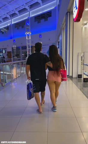 Anyone know her name or have full vid? : video clip