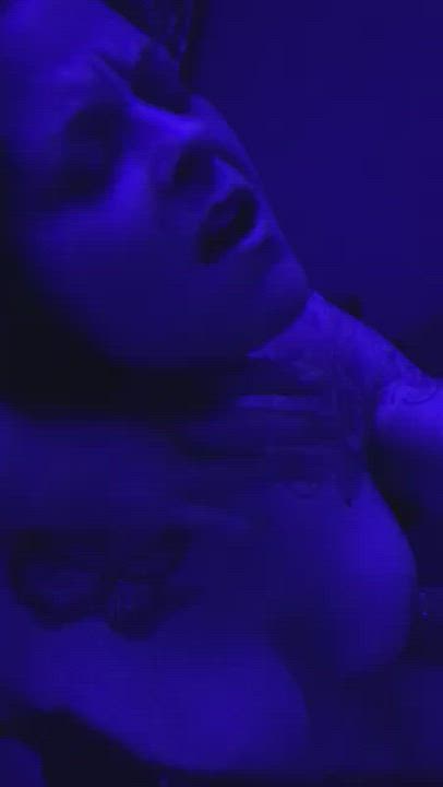 Choking is the best : video clip