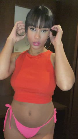 Can I be the gift you look forward to every year? : video clip