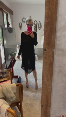 can my MILF 50 BODY make YOU HARD : video clip