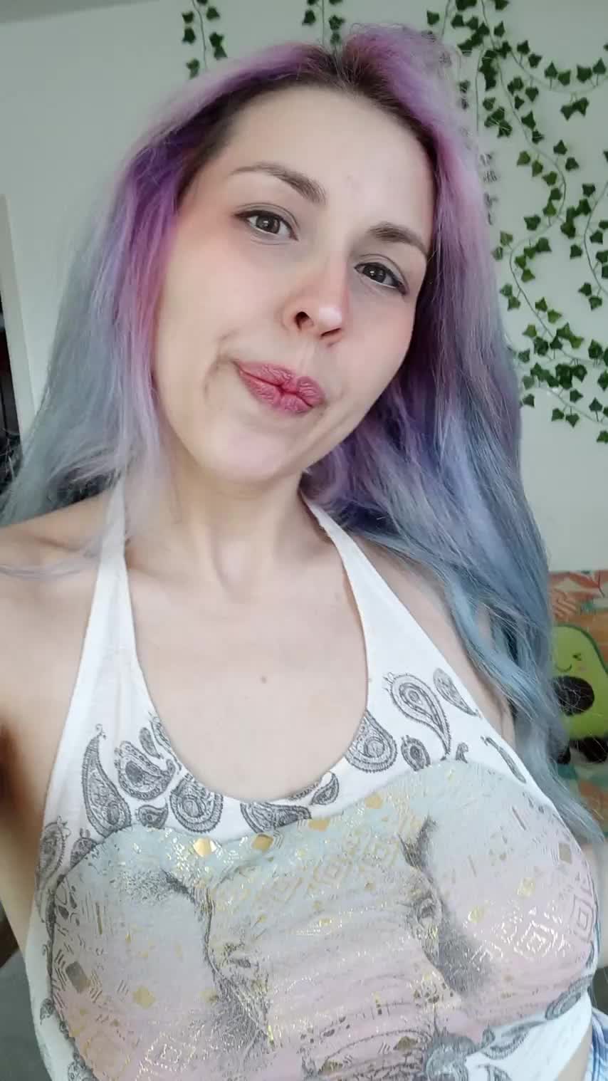Could I make you cum on facetime if I was your girlfriend? 🤭 : video clip
