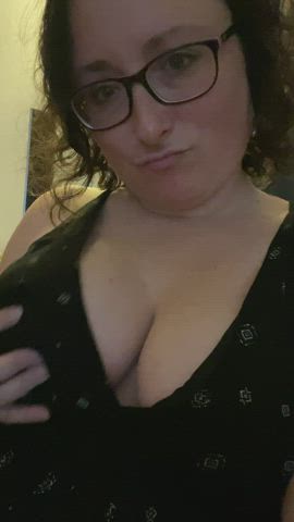 Are you a boobs guy? : video clip