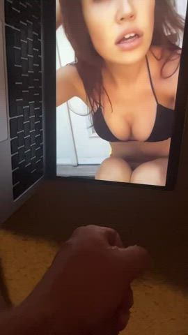 taking requests for the best titties🤤. best ones get the trib : video clip