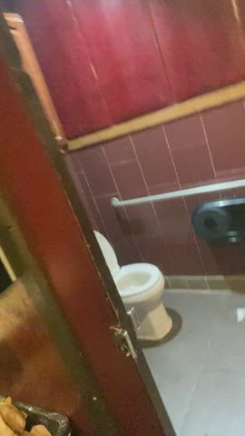 Cum join me in the bar bathroom! : video clip
