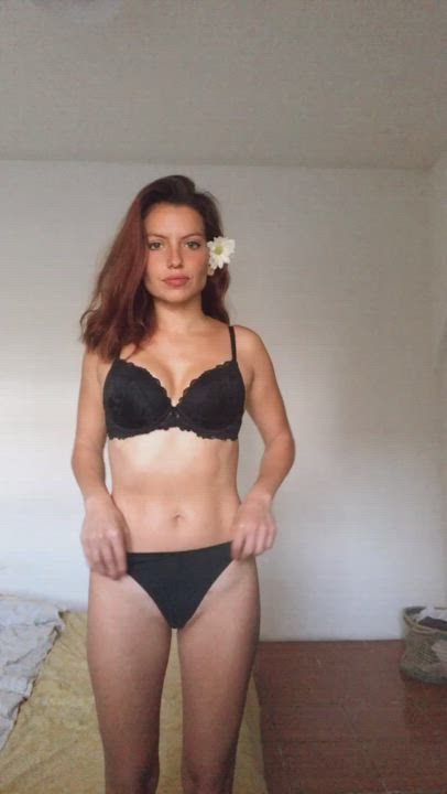 Do I turn you on ? : video clip