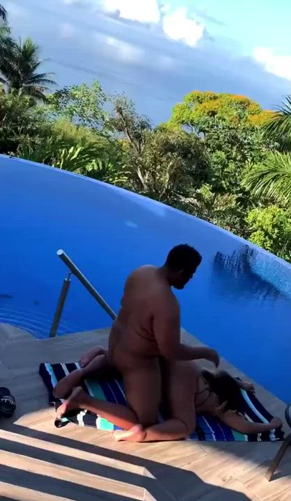 Backshots and a view : video clip
