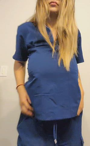 Big Natural MILF boobies to start your week 😉 : video clip