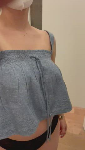 React if you want to cum all over my tits : video clip