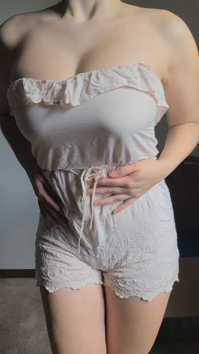 I heard that seeing boobs makes your day 100% better, so here are my perky naturals (18f) : video clip