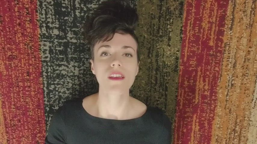 Can you tell just by my face? : video clip