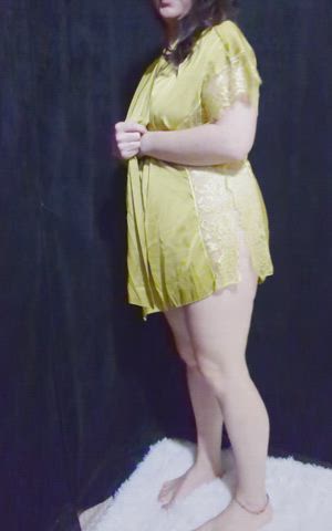 Stacked chubby hotwife : video clip