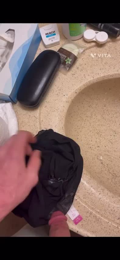 [M] the magic : video clip