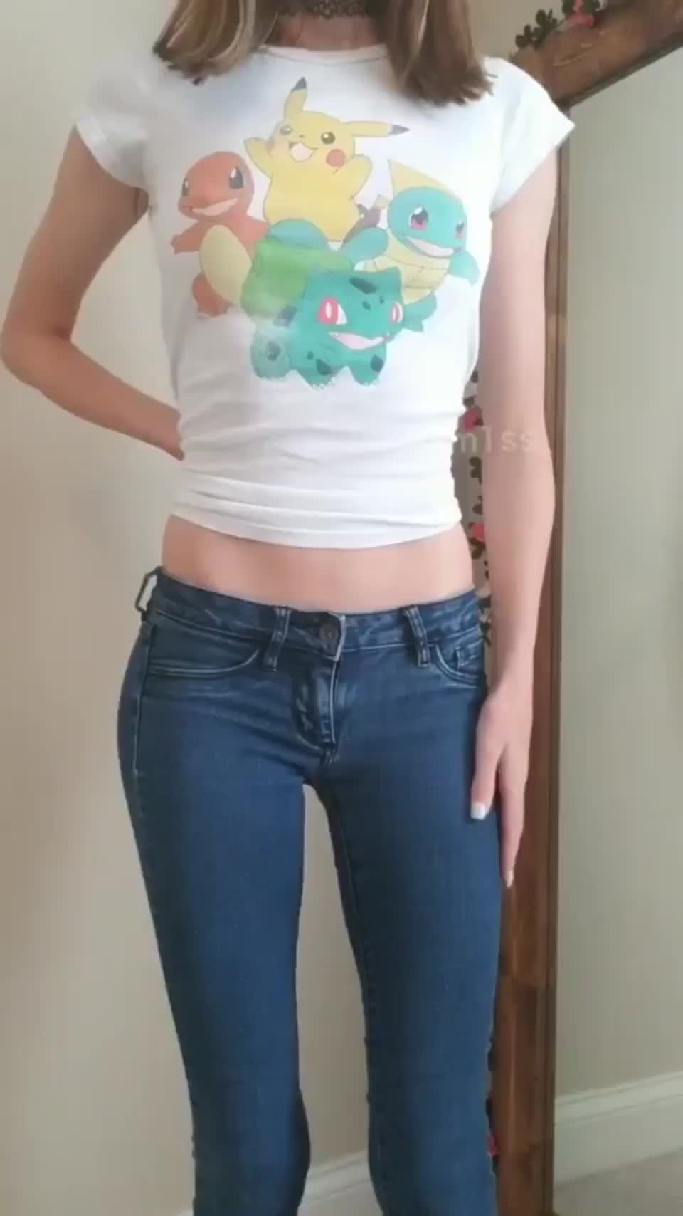 I’ve always wanted to know what it would feel like to be filled up by an older guy : video clip