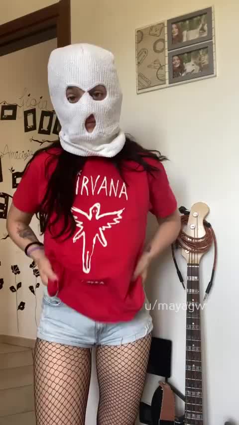bet i made you hard : video clip