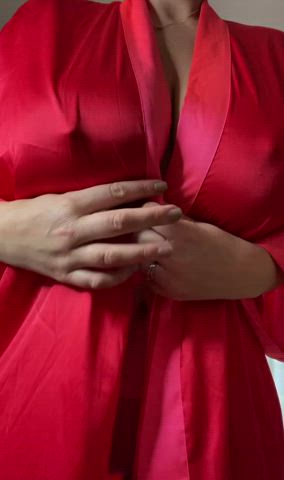 Mom of one with all naturals : video clip