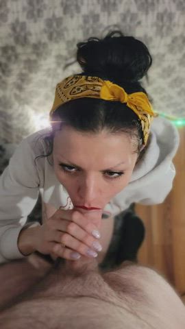 Sucking dick is my specialty ! : video clip