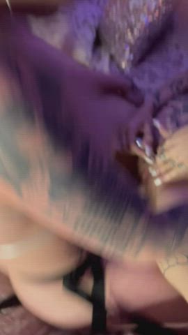 I’m only 5”2 but I know how to take control of a tall girl : video clip