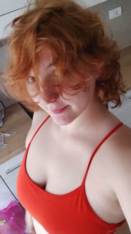 I know you wish your face was under them : video clip