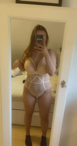 Let me ride your cock and give me some warm creampies : video clip