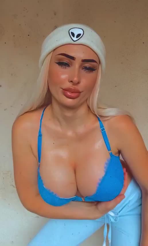 Can I be your girl?💗 : video clip