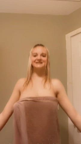 Hot teen with natural body fucked🍑🍈💯💦 : video clip