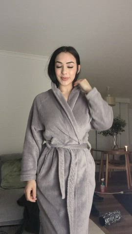 Soft boobs to make you hard : video clip