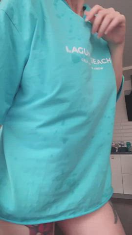 I don’t think I need this t-shirt : video clip