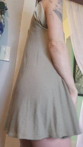 this tight little body needs to be breed : video clip