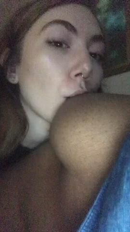 Late Night Roommate Snack : video clip