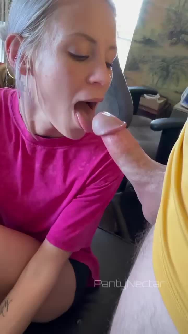 So good when it hits my lips : video clip