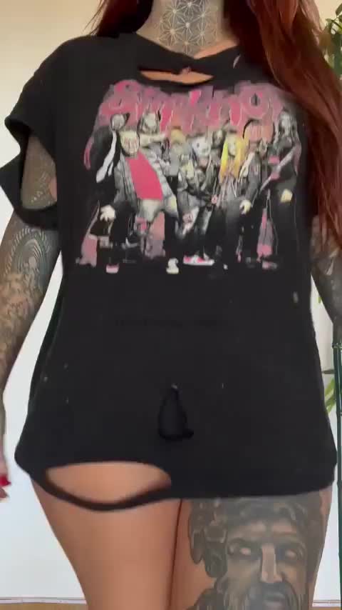 You said sit on your face till I cum, didn’t you? : video clip