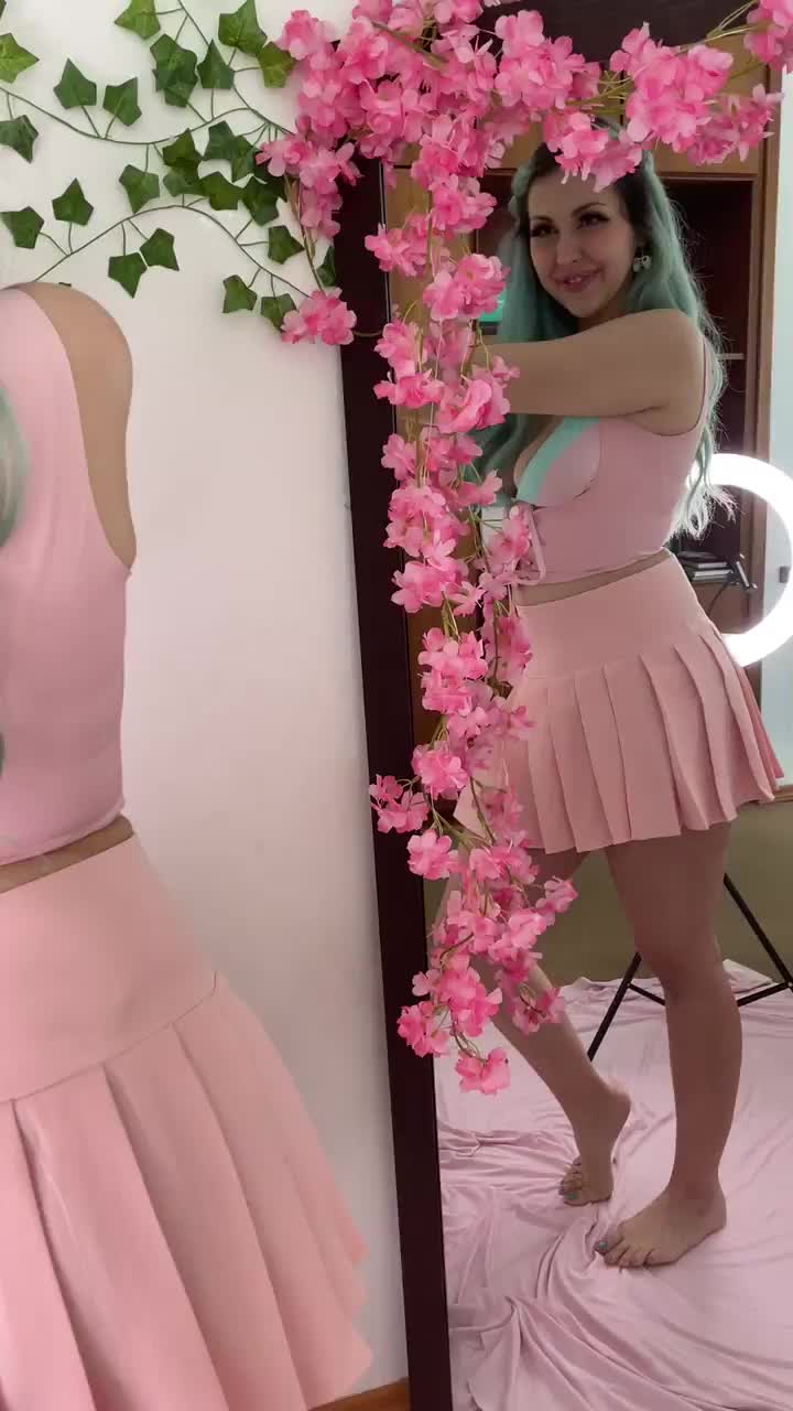 how bad do you wanna be under my skirt? : video clip