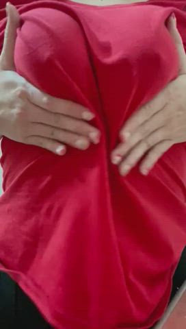 Want to stick your face on my tits? : video clip