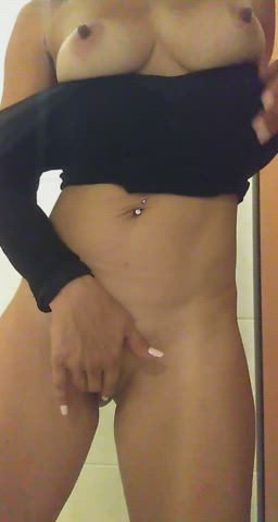 Horny pussy.. : video clip