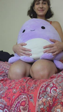 Showing off for you is my favorite thing to do : video clip