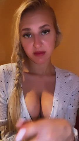 just imagine this finger was ur dick.. I bet u would enjoy : video clip