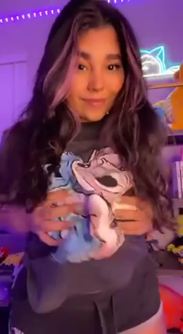 Not the best but do u like my natural boobs? : video clip