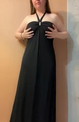 I didn’t wear any underwear to my grad ceremony : video clip